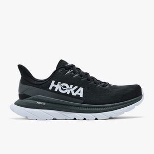 Women’s HOKA Mach 4 Black Tennis Shoes, size 9.5